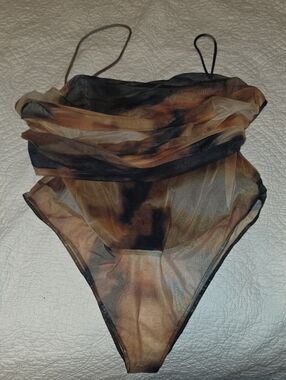 Fashion Nova Sheer Tie-Dye Mesh Bodysuit in Black and Brown
